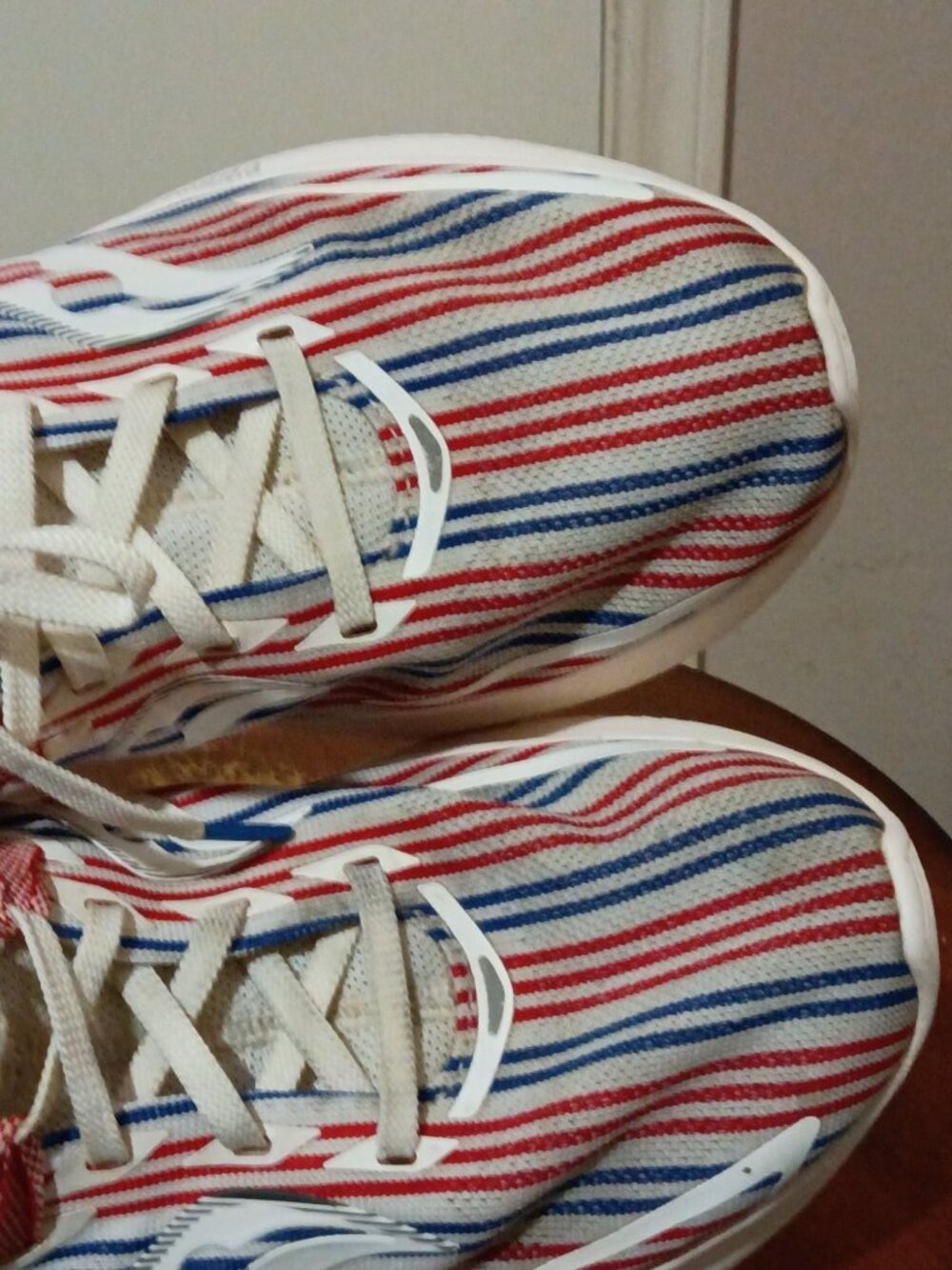 Saucony Ride 15 Shoes Womens Size 9 Red White Blue Stripes Running S10729-76 - Picture 13 of 13
